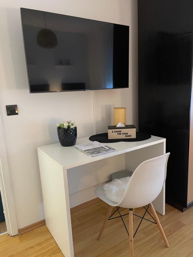Comodo Apartman Vinkovci Exterior foto